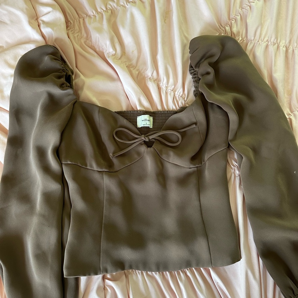 Aritzia Black Puff Sleeve Tie Front Blouse